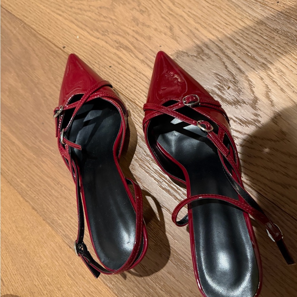 Women’s Red Pointed-Toe Ankle-Strap Flats